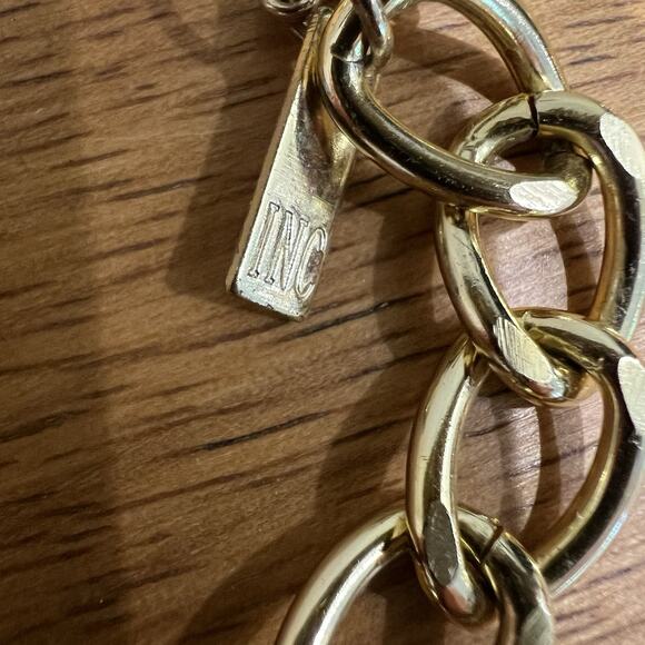 Lot Of Three Necklaces, Flowers, Stone, Chunky, Costume Jewelry Colorful - Picture 9 of 10